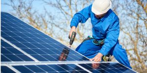 Installation Maintenance Panneaux Solaires Photovoltaïques à Neuville-Day